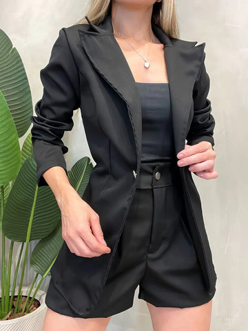 Conjunto em Alfaiataria Blazer com Botões e Shorts Giovana Ref.